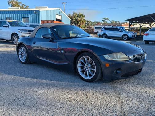2005 BMW Z4 2.5i Roadster
