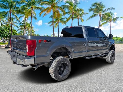 Carbonized Gray Metallic 2022 Ford F-250 XLT