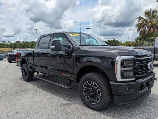 2025 Ford F-250 Platinum