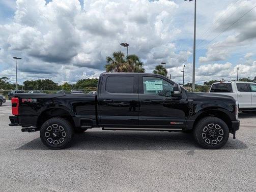 2025 Ford F-250 Platinum