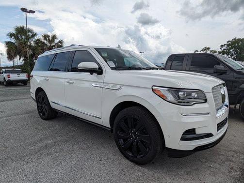 2023 Lincoln Navigator Reserve