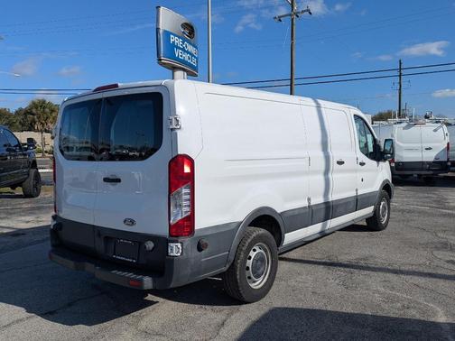 2017 Ford Transit-150 Base