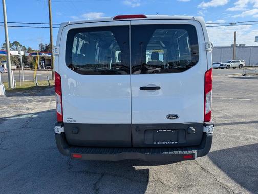 2017 Ford Transit-150 Base