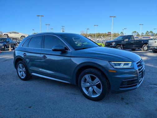 2018 Audi Q5 2.0T Premium Plus