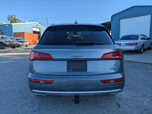 2018 Audi Q5 2.0T Premium Plus