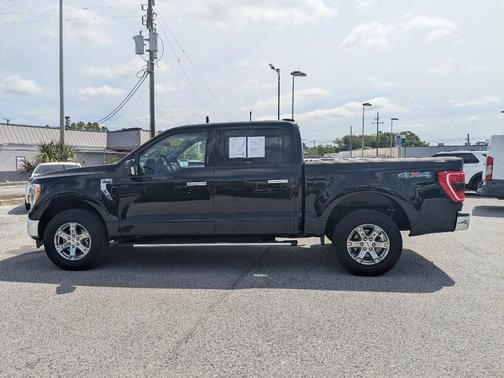 Black 2023 Ford F-150 XLT
