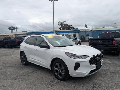 2023 Ford Escape ST-Line