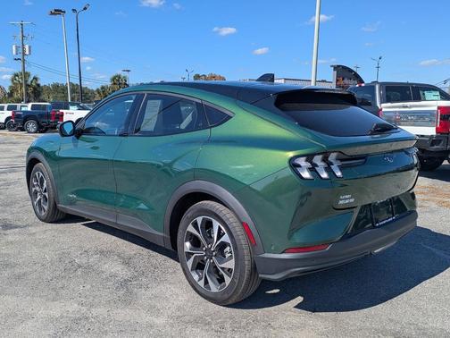 2024 Ford Mustang Mach-E Select
