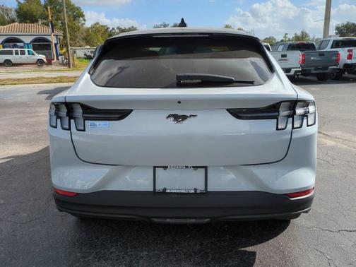 2023 Ford Mustang Mach-E Select