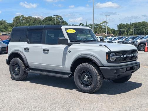 Avalanche Gray 2026 Ford Bronco Outer Banks
