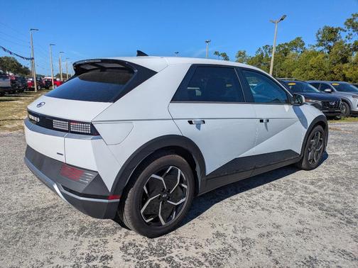2022 Hyundai IONIQ 5 SE