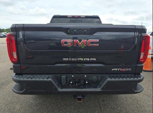 2022 GMC Sierra 1500 AT4X