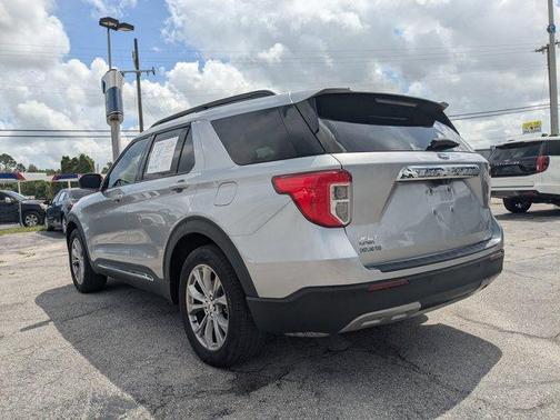 Carbonized Gray Metallic 2023 Ford Explorer XLT
