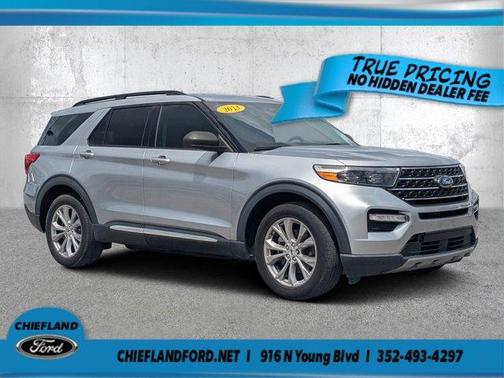 Carbonized Gray Metallic 2023 Ford Explorer XLT