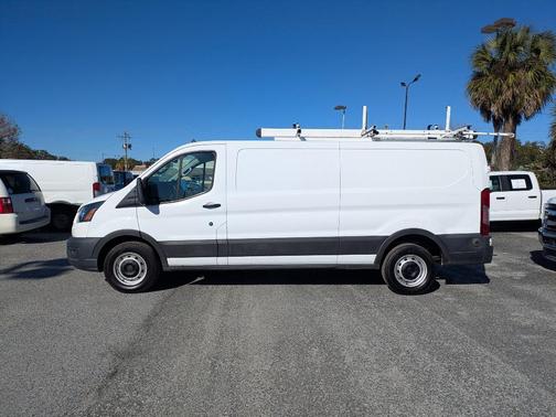2020 Ford Transit-250 