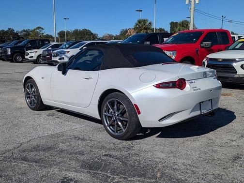 2023 Mazda MX-5 Miata Grand Touring