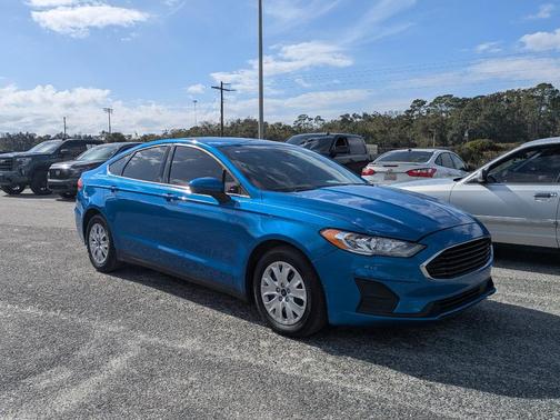 Velocity Blue Metallic 2020 Ford Fusion S