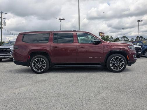 Velvet Red Pearlcoat 2024 Jeep Wagoneer L Series II