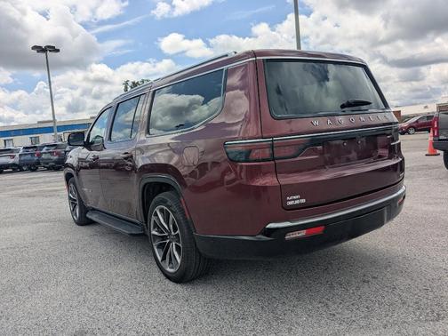 Velvet Red Pearlcoat 2024 Jeep Wagoneer L Series II
