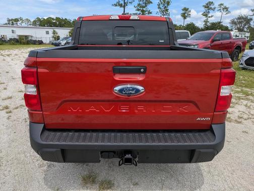 2024 Ford Maverick Lariat