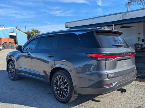 2025 Lexus TX 350 TX 350 F HANDLING