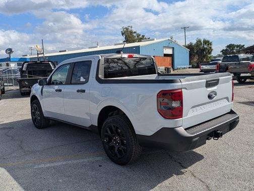 Space White Metallic 2026 Ford Maverick XLT