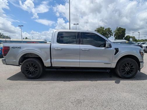Iconic Silver Metallic 2024 Ford F-150 Lariat