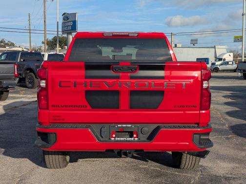 2024 Chevrolet Silverado 1500 Custom