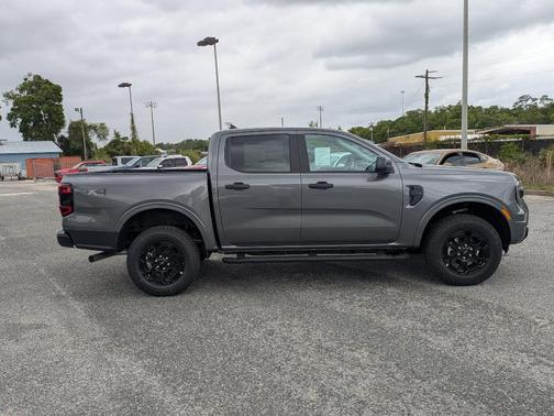 Carbonized Gray Metallic 2026 Ford Ranger XLT