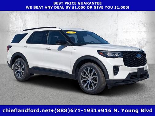 2025 Ford Explorer ST-Line