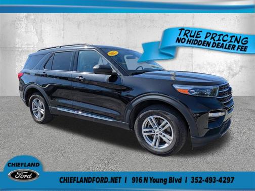 Agate Black Metallic 2022 Ford Explorer XLT