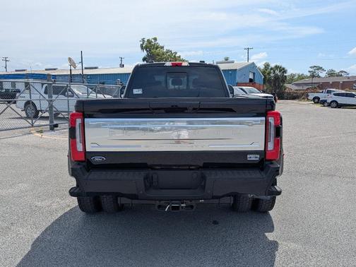 2026 Ford F-450 Platinum