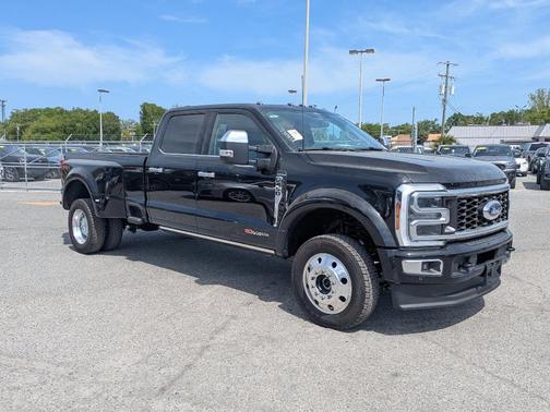 2026 Ford F-450 Platinum