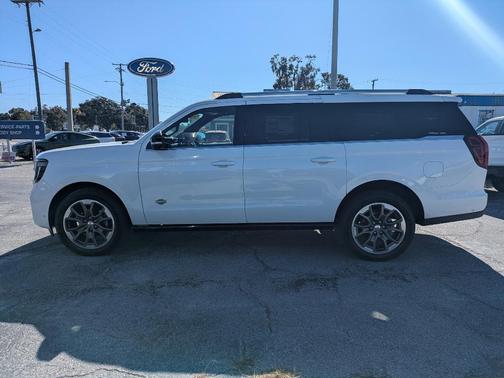 2025 Ford Expedition Max King Ranch