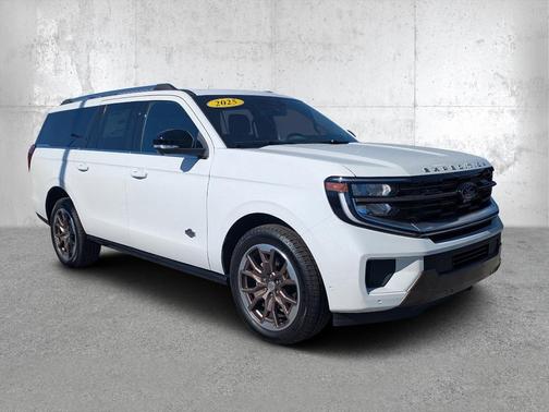 Oxford White 2025 Ford Expedition Max King Ranch