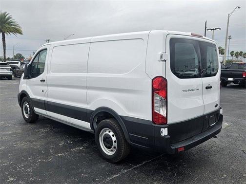 2024 Ford Transit-150 