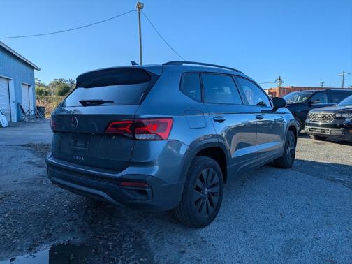 2024 Volkswagen Taos 1.5T S