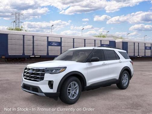 Star White 2026 Ford Explorer Active