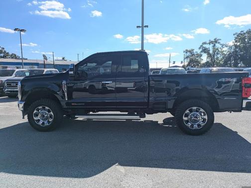 2024 Ford F-350 Lariat Super Duty
