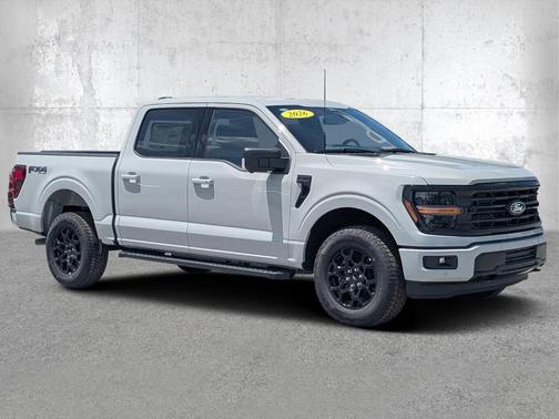Avalanche 2026 Ford F-150 XLT