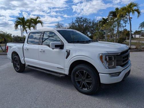 Oxford White 2023 Ford F-150 Lariat