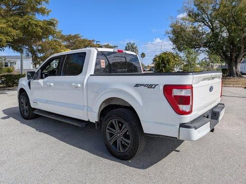 Oxford White 2023 Ford F-150 Lariat