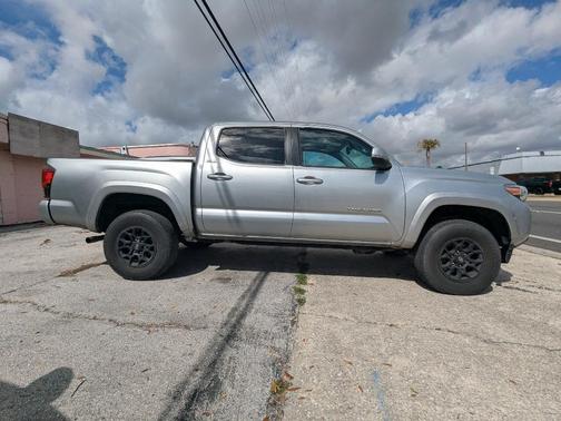 2022 Toyota Tacoma 