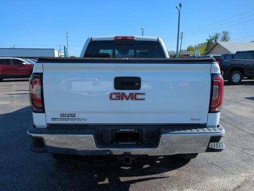 Summit White 2018 GMC Sierra 1500 SLT