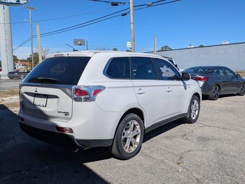 2014 Mitsubishi Outlander GT