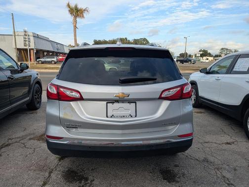 2021 Chevrolet Equinox Premier