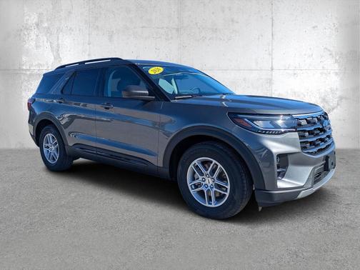 Carbonized Gray Metallic 2026 Ford Explorer Active