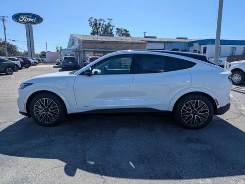 2025 Ford Mustang Mach-E Premium