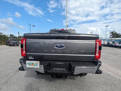 2025 Ford F-350 Lariat Super Duty