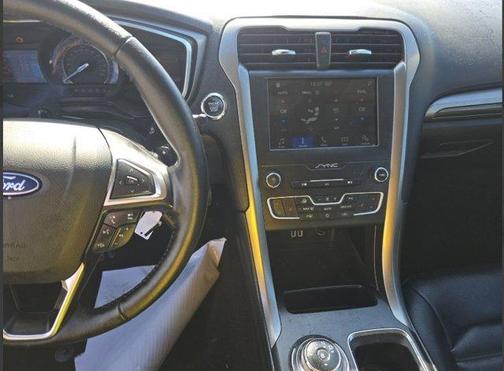 2019 Ford Fusion SEL